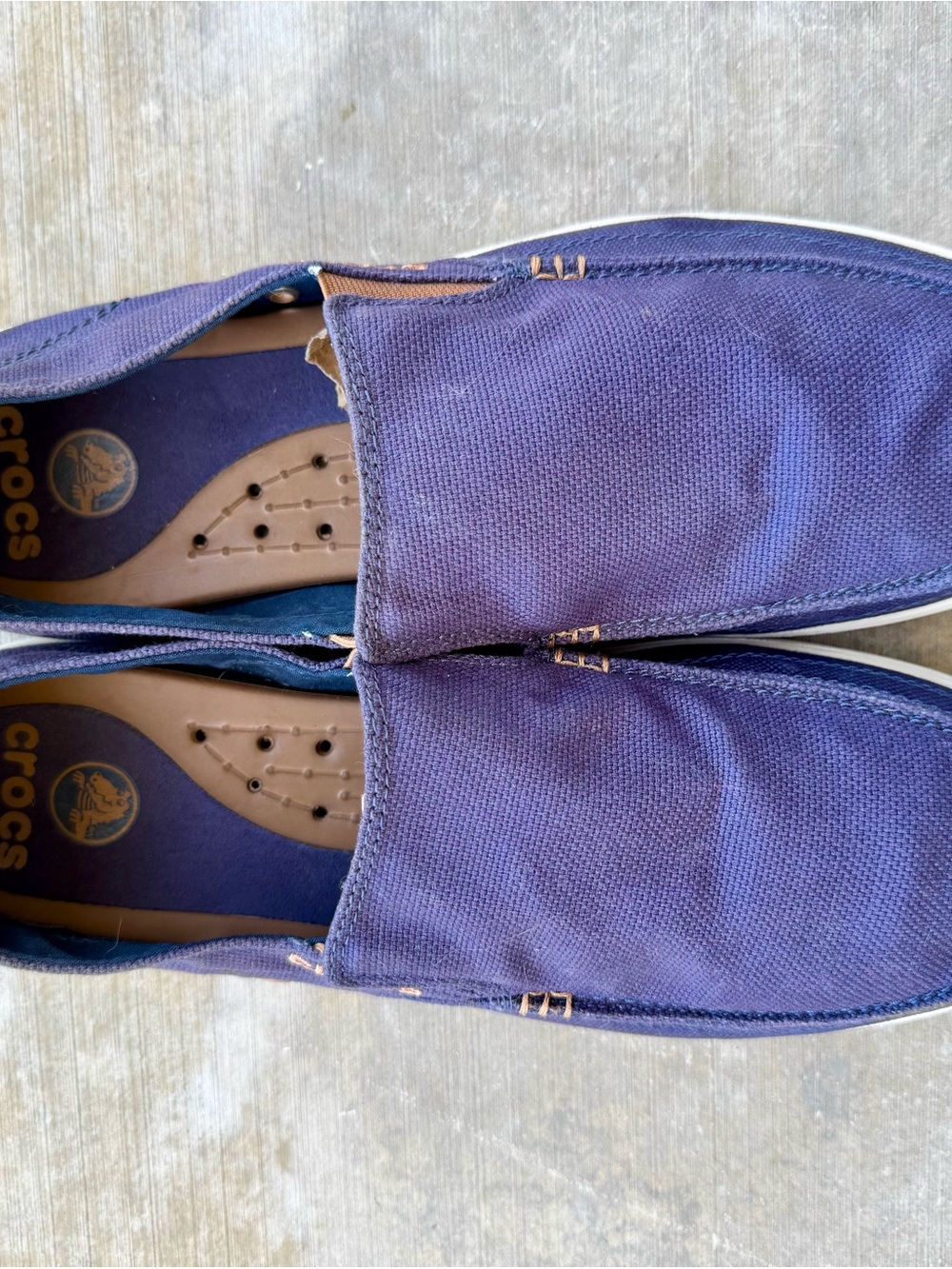 CROCS Men’s Walu Navy and Brown Canvas Slip-On Loafer - Picture 8 of 8